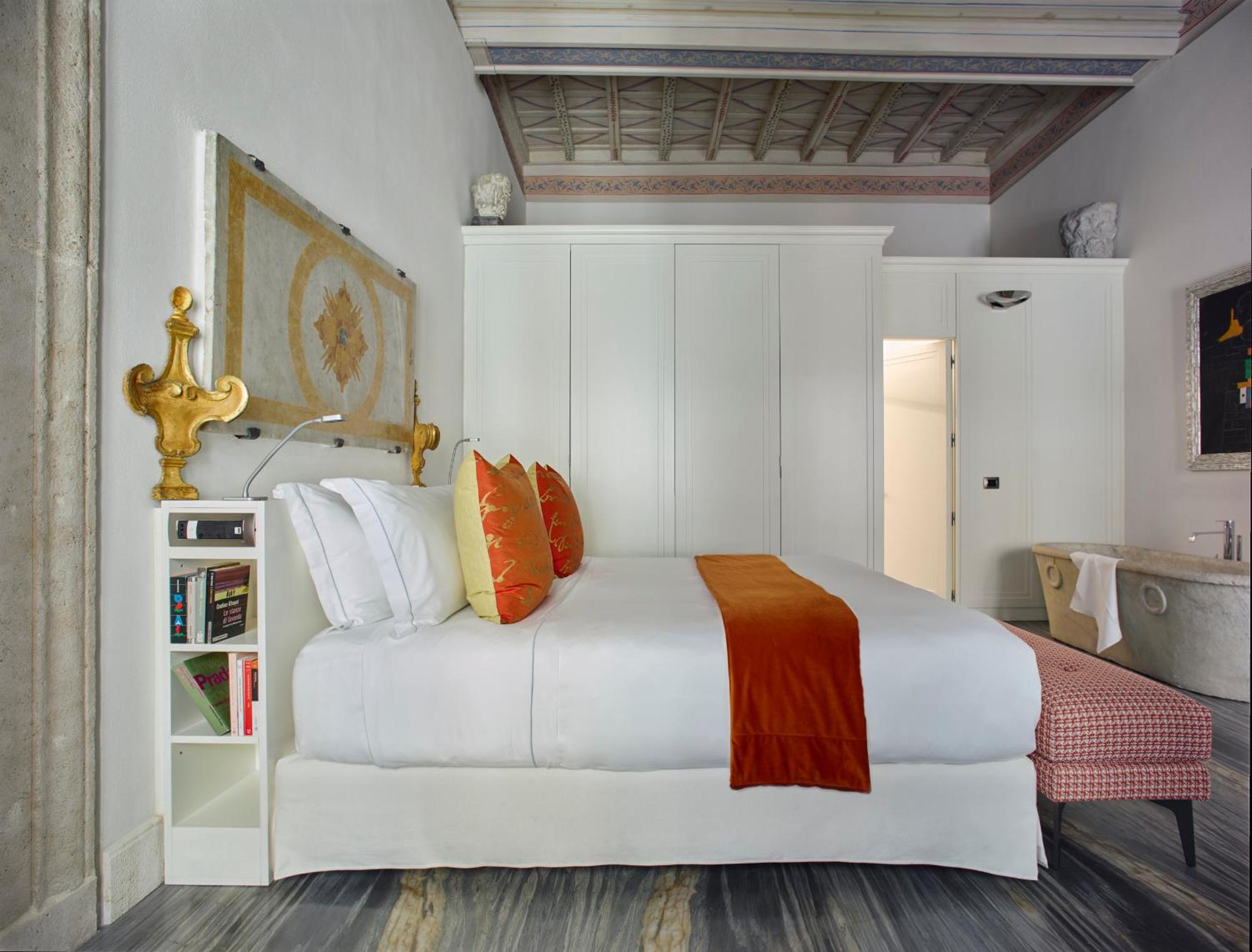 Palazzo Delle Pietre - Luxury 5* Rom