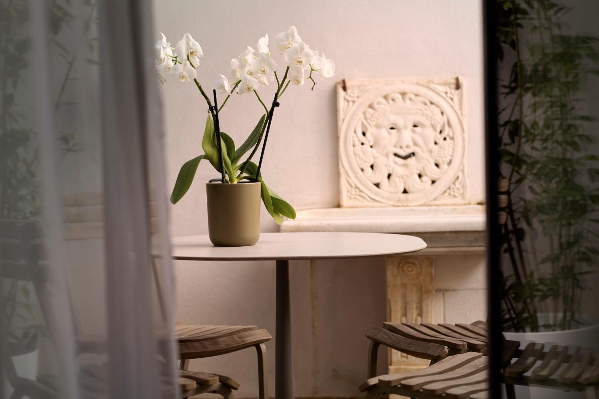 Lägenhetshotell Palazzo Delle Pietre - Luxury